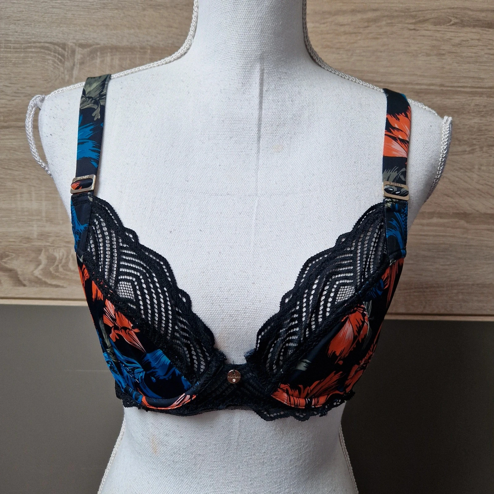 Soutien gorge.
